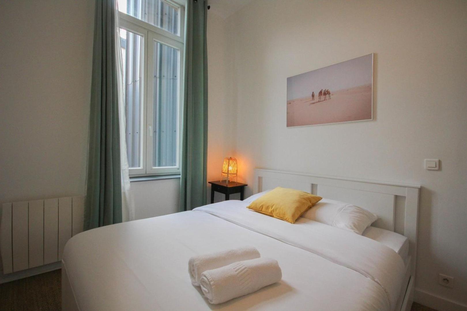 2-Bedroom Flat + Private Car Park. Lille Luaran gambar